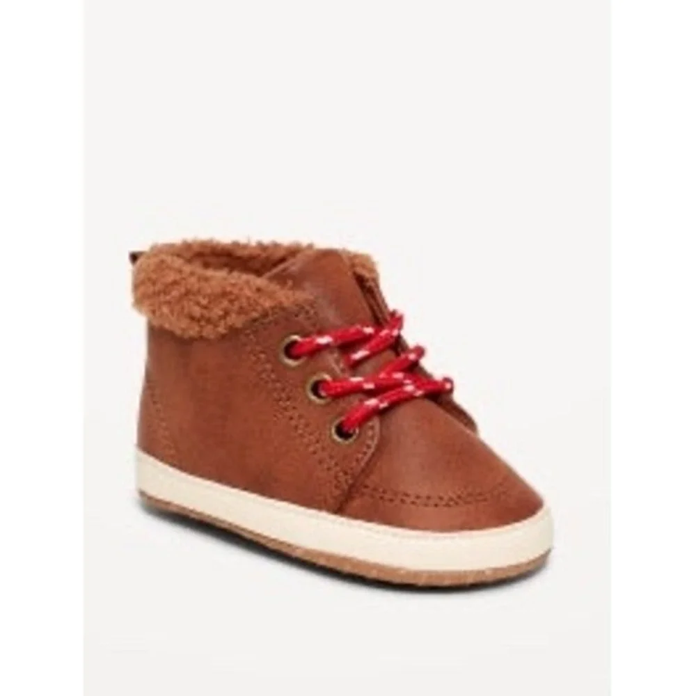 Old Navy Toddler Faux Leather Sherpa Lined High Top Sneakers Brown 18-24M NEW